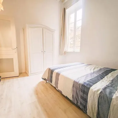 Lejlighed Le Flocon 2 Maison Carree Centre Historique *