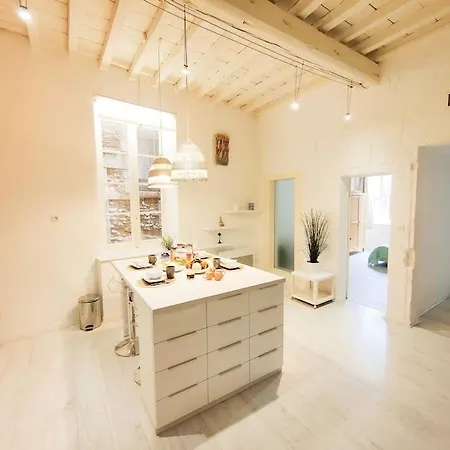 Apartment Le Flocon 2 Maison Carree Centre Historique Nimes